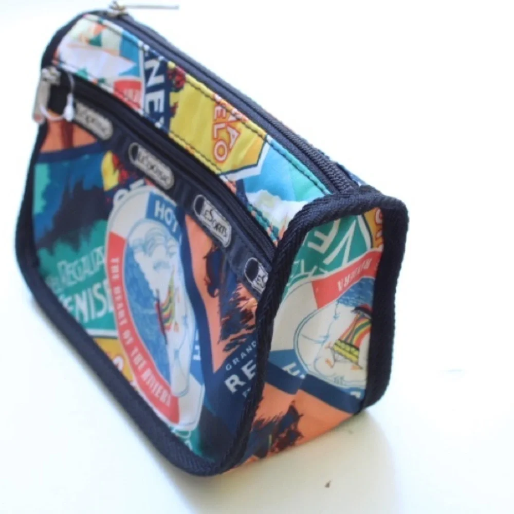 NWOT LeSportsac pouch
